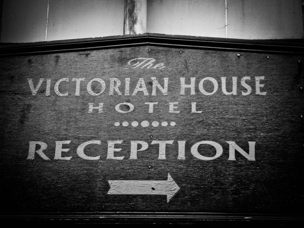Victorian House Hotel Glasgow Exterior photo